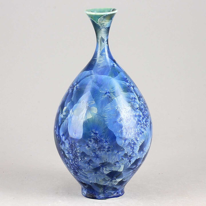 イサク・イサクソン  一点もの！  ブルークリスタルの花瓶  2017年  (16cm)