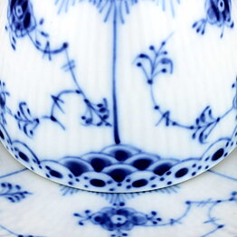 ロイヤルコペンハーゲン   ブルーフルーテッド  Blue Fluted  カップ&ソーサー  20世紀 #756  [サンプル画像]