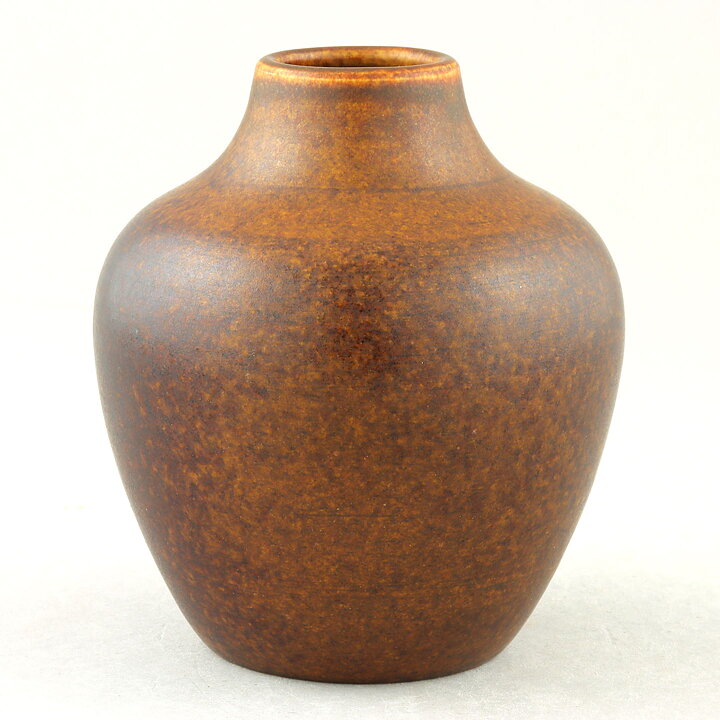 トリラー・トボ  一点もの  茶色のベース  (9cm)  1950年代