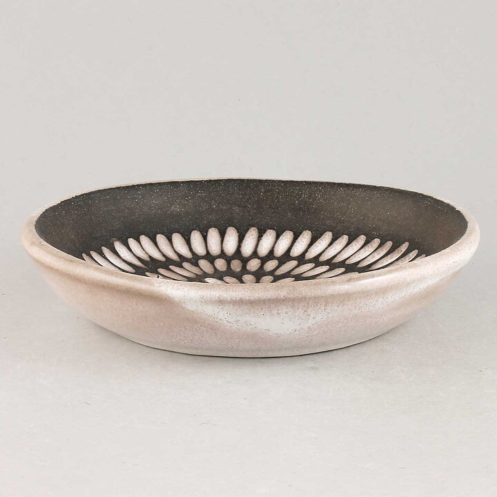 イングリッド・アッターボリ Negroシリーズ 茶色い器 Bowl  1953年 16 cm