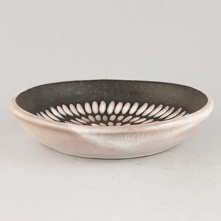 イングリッド・アッターボリ Negroシリーズ 茶色い器 Bowl  1953年 16 cm