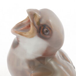 Knud Kyhn (20th Century) Brown/White Bird Chick #1852 7 cm (2)  [Sample Images]