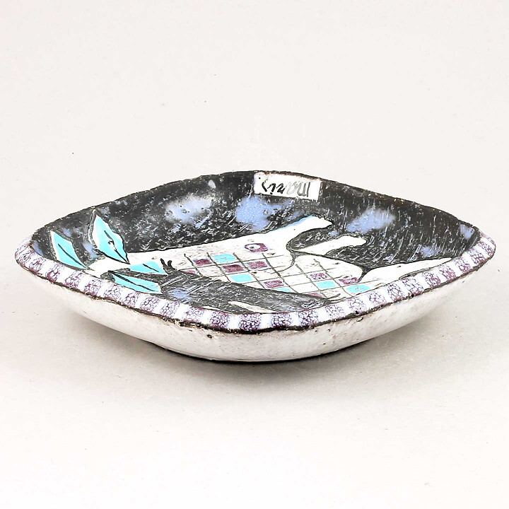 Mari Simmulson (1952) Quadratic Bowl with Mythological  Animal 17 cm