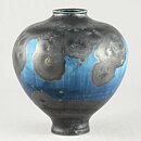 Isak Isaksson (2020) Unique Vase with Silver/Blue Crystalline Glaze 12 cm
