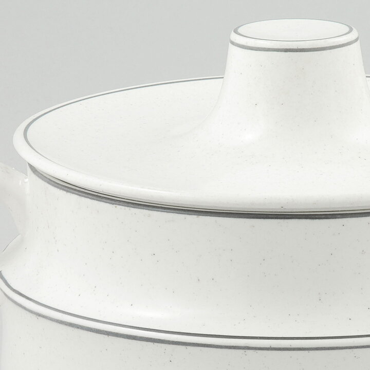 Stig Lindberg (Birka 1973) White Tureen with Linear Decor 24/17 cm