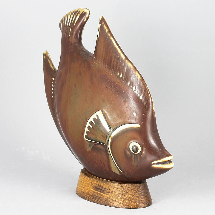 Gunnar Nylund (1951) Striking Fish on Wooden Platen (2)