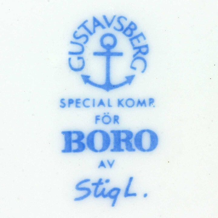 Stig Lindberg (Boro 1960) Plate with Blue Flower Pattern 18 cm  [Sample Images]