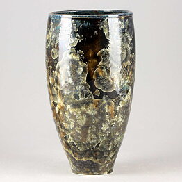 Isak Isaksson (2017) Unique Vase with Honey Brown Crystalline Glaze 19 cm