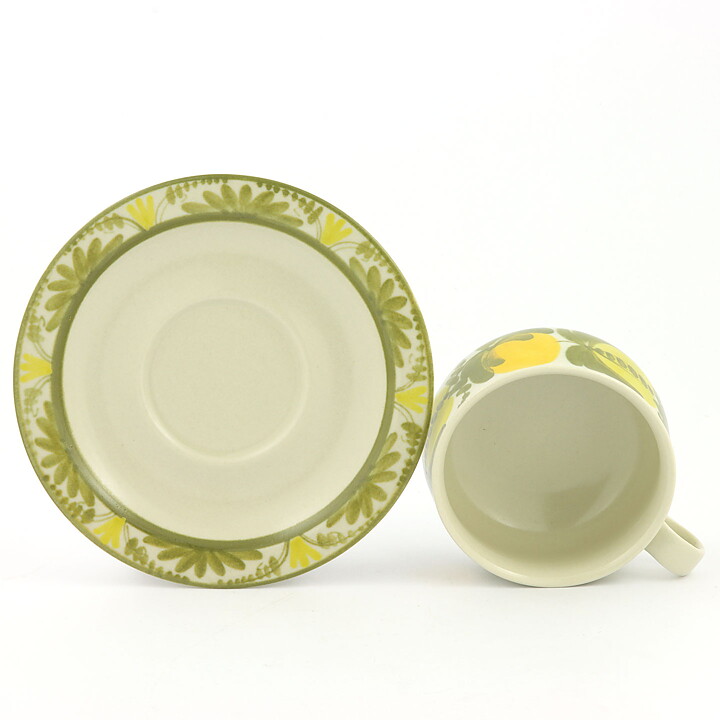  Raija Uosikkinen (1960s) Studio Teacup with Green/Yellow Decor 13 cm   [Sample Images]