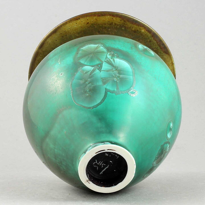 Isak Isaksson (2020) Unique Vase with Green Crystalline Glaze 14 cm