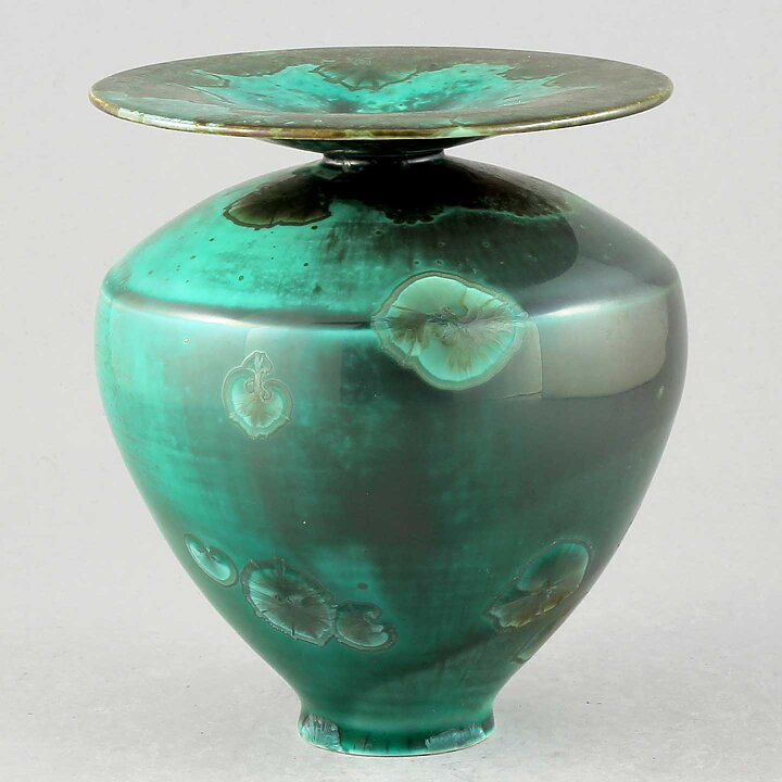 Isak Isaksson (2020) Unique Vase with Green Crystalline Glaze 14 cm