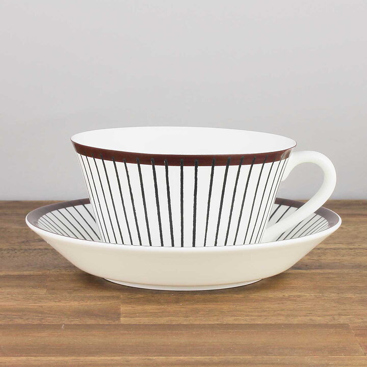 Stig Lindberg (Spisa Ribb 2000s) Terrific Teacup with Saucer