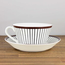 Stig Lindberg (Spisa Ribb 2000s) Terrific Teacup with Saucer