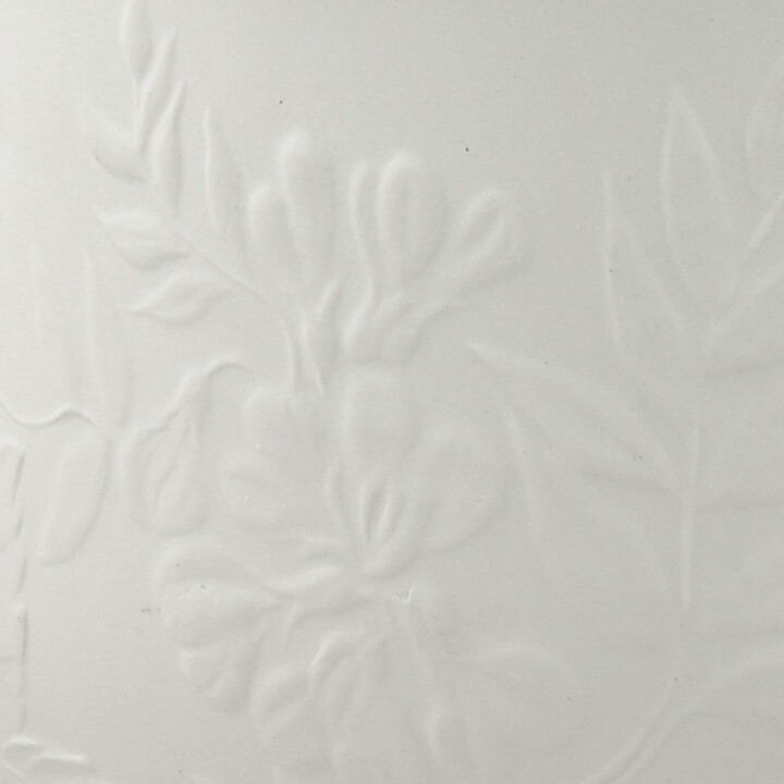 Gunvor Olin-Grönqvist (Suvi 1981) White Flowerpot with Flower Relief 17 cm (2)