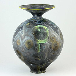 Isak Isaksson (2018) Unique Vase with Green Crystalline Glaze 20 cm