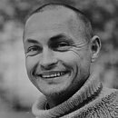 エリック・ホグラン  Peopleシリーズ  アンバー  ガラスの彫刻  デカンタ  (21cm)  1957年
