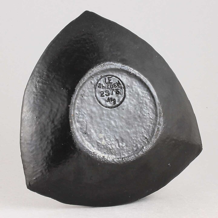 イングリッド・アッターボリ   Fiorellaシリーズ   三角の器  17cm 1958年