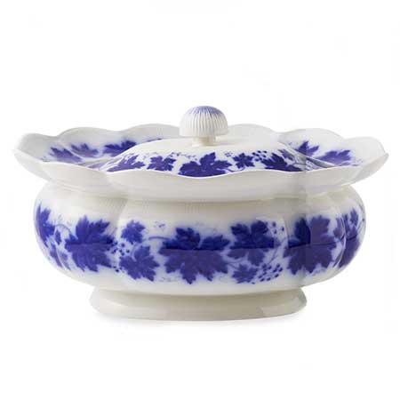 Arthur Percy Rörstrand Vinranka Bowl with lid, length 30 cm