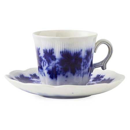 Arthur Percy Rörstrand Vinranka Coffee cup, height 6,5 cm
