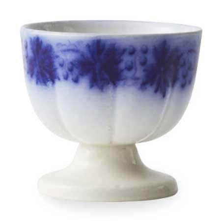 Arthur Percy Rörstrand Vinranka Eggcup, height 4,5 cm