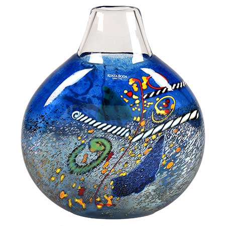 Bertil Vallien Kosta Boda Meteor Vase (model 40235), height 20 cm