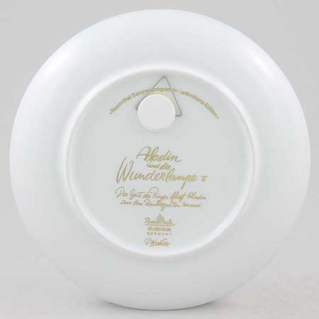 Björn Wiinblad Nymölle Aladin Plates Motif 5, The Spirit of the Ring flies Aladin out of the Enchanted Garden