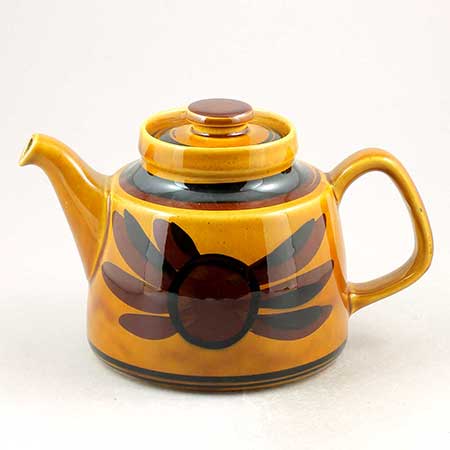 Carl-Harry Stålhane Rörstrand Tuna Teapot, height 15 cm