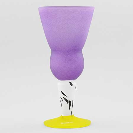 Gunnel Sahlin Kosta Boda Amazon Glass, purple, model number 99274, height 18,5 cm