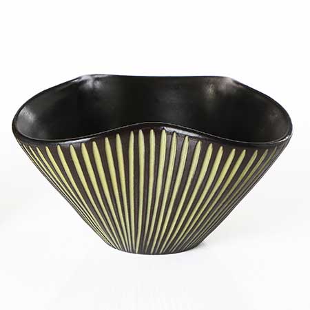 An Overview of Ingrid Atterberg’s Tricorn Series Bowl. Model 2273. Length 18 cm