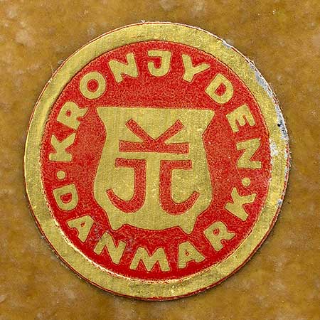Jens Quistgaard Kronjyden Example of a Relief sticker