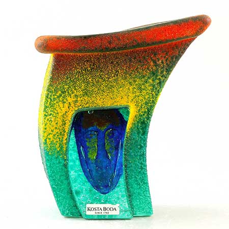 Kjell Engman Kosta Boda Inside Green/red house. Model 90210. Height 15 cm