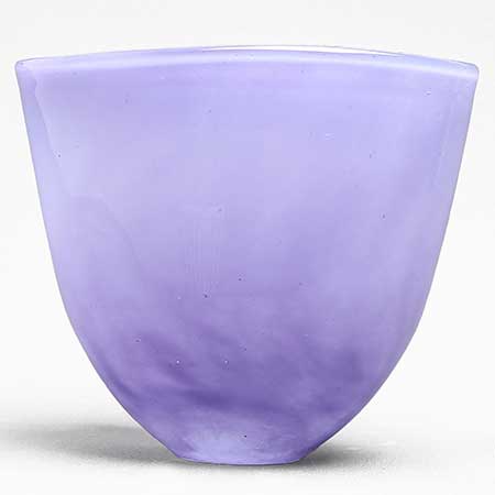 Kjell Engman Kosta Boda Swing Purple bowl. Model 58892. Diameter 12 cm