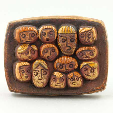 Lars Bergsten Eskilstuna Wall Plaque People, length 13 cm