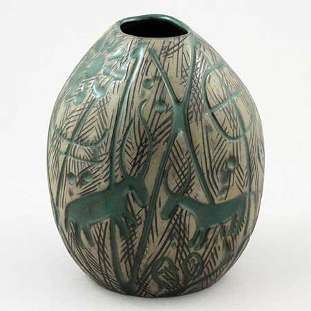 Mari Simmulson Upsala Ekeby Hedenhös Vase. Model 4304. Height 14,5 cm