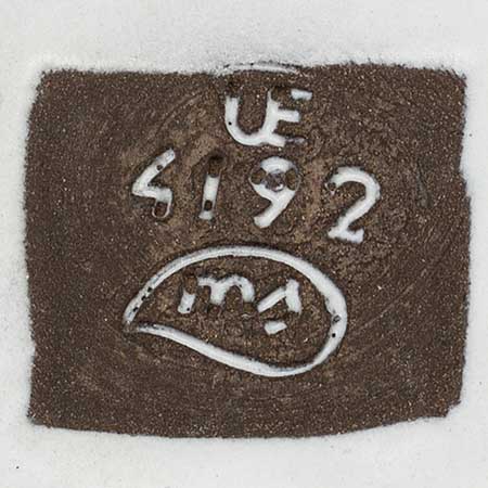 Mari Simmulson Upsala–Ekeby Plejad The lower side of a Plejad object