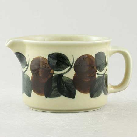 Raija Uosikkinen Arabia Ruija Creamer, length 13 cm