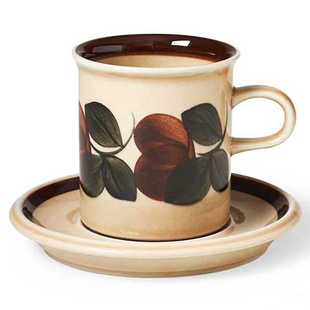 Raija Uosikkinen Arabia Ruija Cup, volume 0,15, 0,3, and 0,4 l
