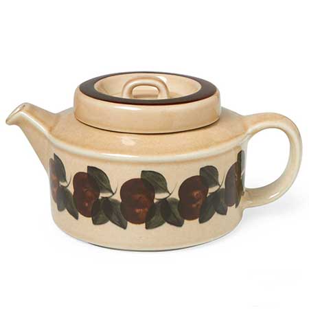 Raija Uosikkinen Arabia Ruija Teapot, height 12 cm