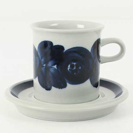Ulla Procopé Arabia Anemone Cup, height 8,5 cm