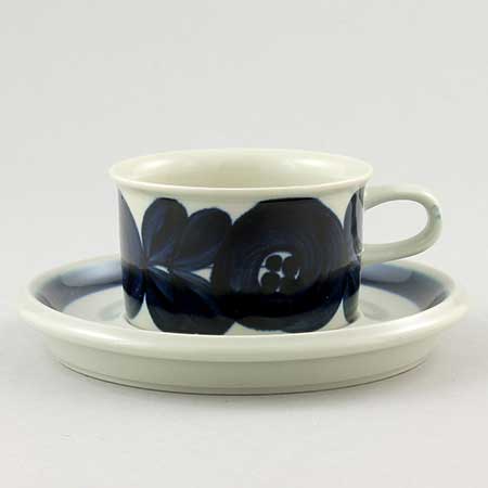 Ulla Procopé Arabia Anemone Cup, height 4,5 cm