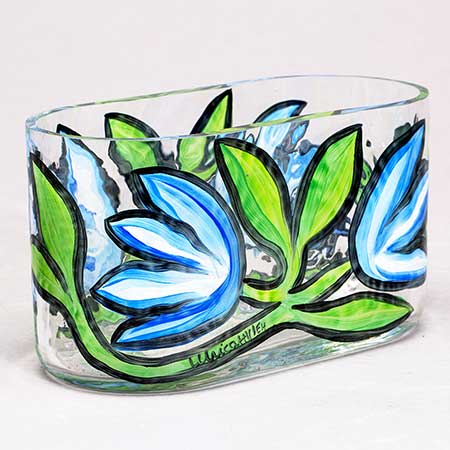 Ulrica Hydman-Vallien Blossom Bowl. Model 40048 (blue) and 40049 (red). Height 11 cm