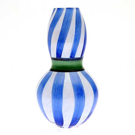 Ulrica Hydman-Vallien Kosta Boda Ribbon Blue vase (model 49802), height 19 cm