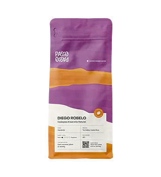Paso Paso - Diego Robelo - Casiopea Anaerobic Natural - Costa Rica - Ljusrostade hela kaffebönor - 250g