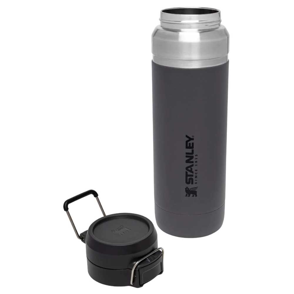 Stanley - Vattenflaska - Kolfärgad - 0,7l - 2