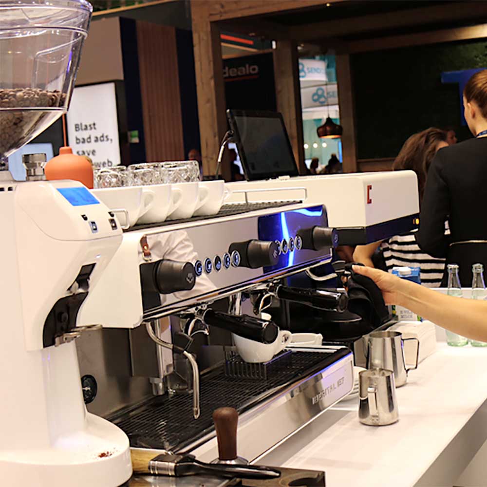 Iberital - IB7 Compact - Espressomaskin - 2 gruppsmodell - Vit - 3
