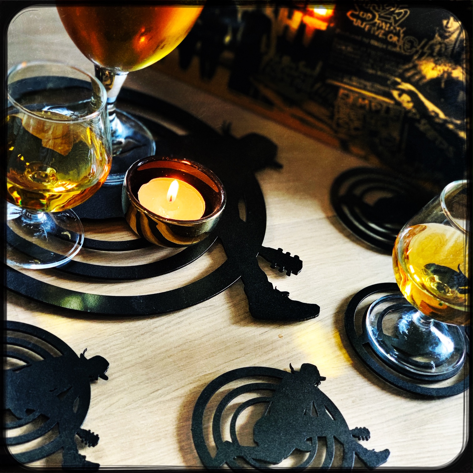 DREGEN - METAL COASTERS (4-PACK) - 3