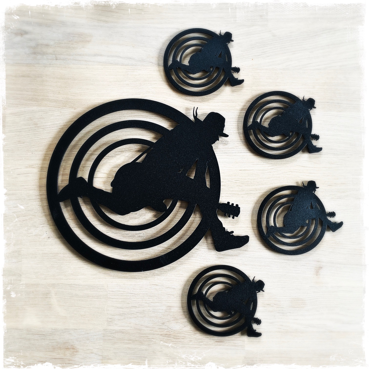 DREGEN - COASTERS & TRIVET BUNDLE