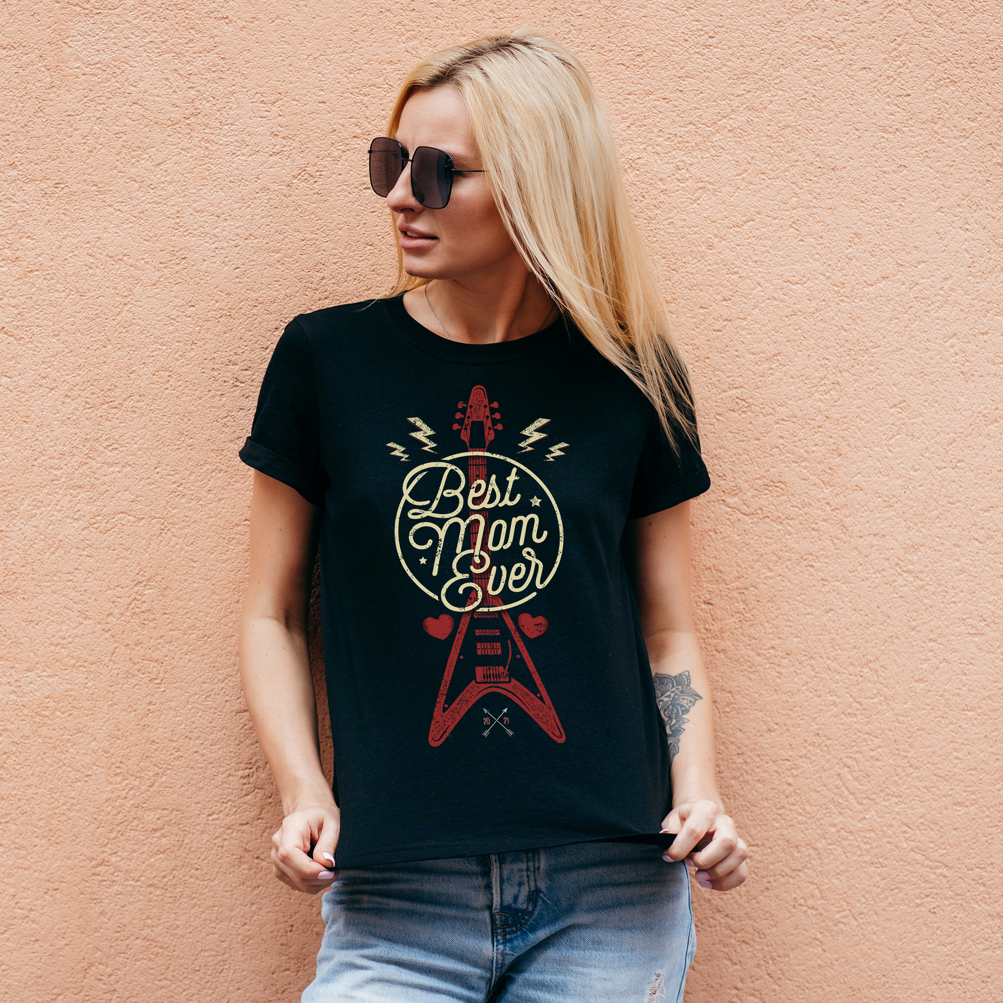 BEST MOM EVER - T-SHIRT