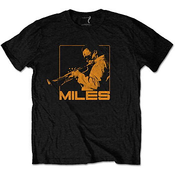 Miles Davis Unisex T-Shirt: Blowin' (Medium)
