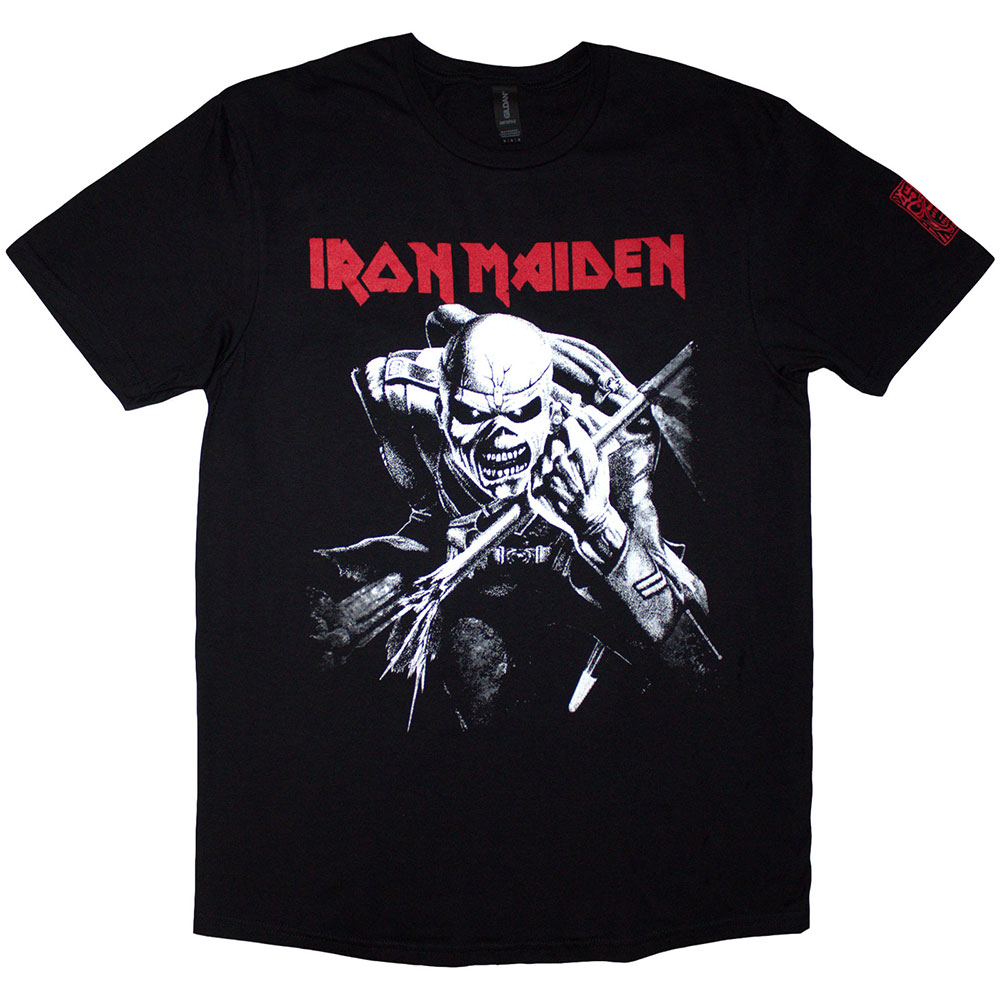 Iron Maiden Unisex T-Shirt: 50 Trooper Charge White (Black) (Sleeve Print) (Small)